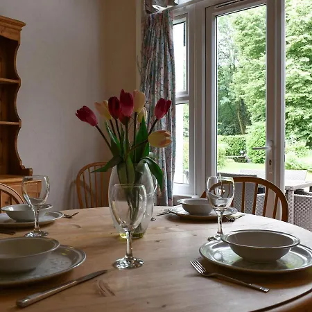 Holiday home Woodland View